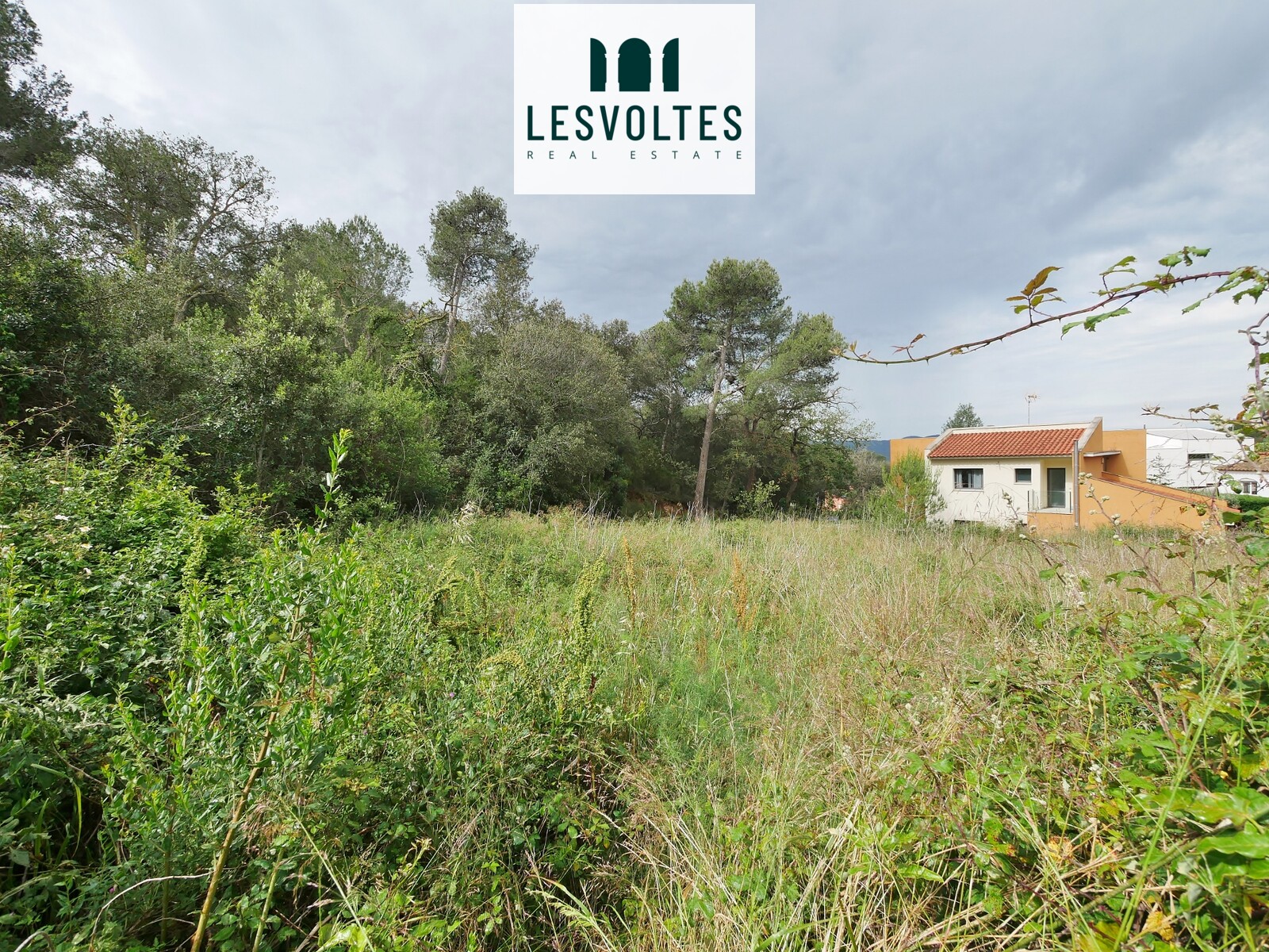 PLOT OF 963 M² LOCATED IN RESIDENCIAL BEGUR
